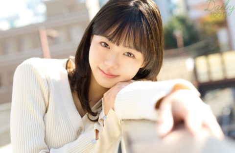 logirl【ロガール】私服グラビアに登場